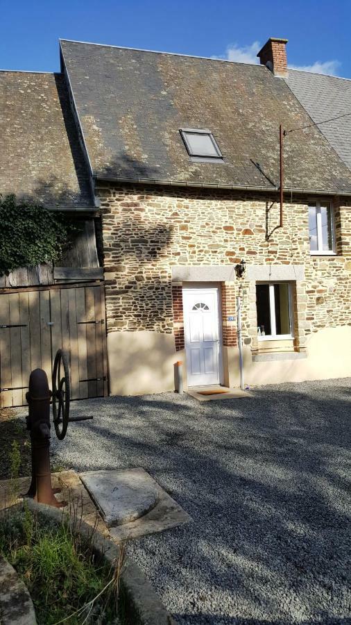 Gite de Jade, Mont Saint Michel Aucey-la-Plaine Exterior foto